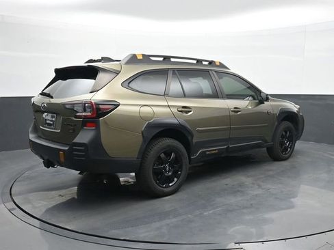 Used 2022 Subaru Outback Wilderness image 20