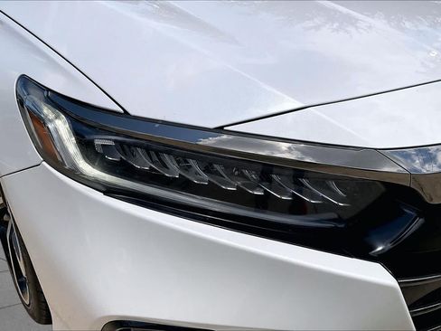 Used 2022 Honda Accord Sport image 27