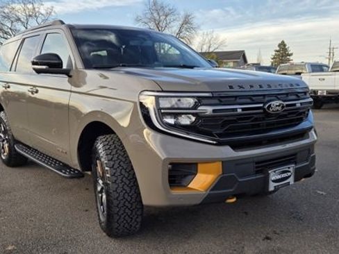 New 2026 Ford Expedition Tremor image 3