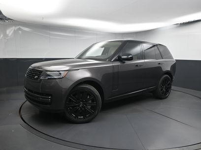 New 2025 Land Rover Range Rover SE