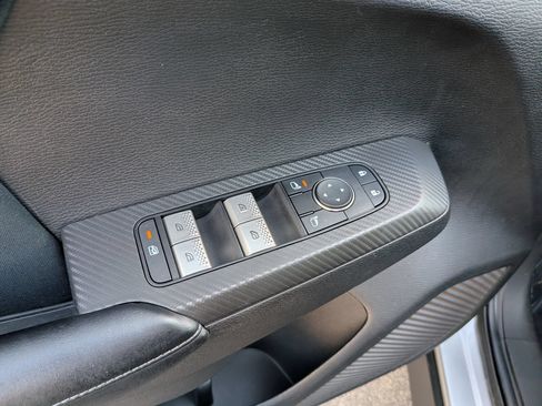 Used 2022 Mitsubishi Outlander ES AWD/4WD image 14