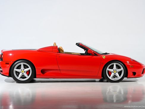 Used 2004 Ferrari 360 Spider RWD image 12