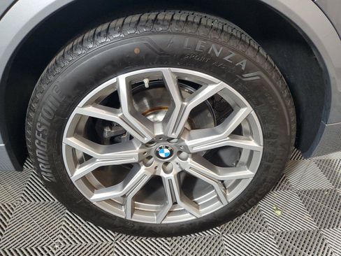 Used 2023 BMW X7 xDrive40i w/ Executive Package AWD/4WD image 12