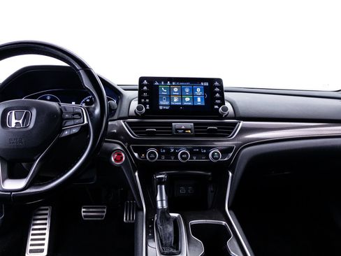 Used 2022 Honda Accord Sport image 8