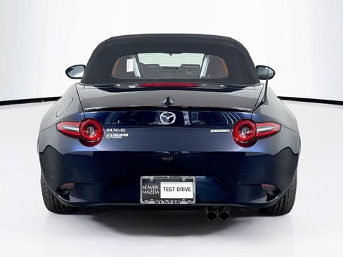 New 2026 MAZDA MX-5 Miata Club w/ Interior Package RWD image 11