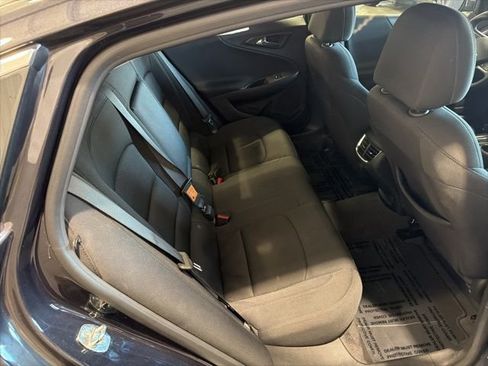 Used 2023 Chevrolet Malibu LT image 11