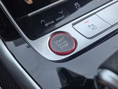 New 2026 Audi SQ8 Premium Plus image 22