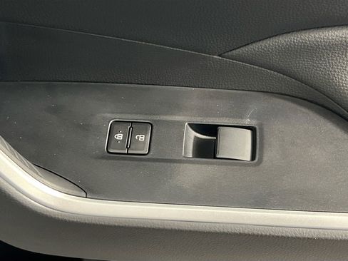 Used 2025 Toyota RAV4 LE image 30