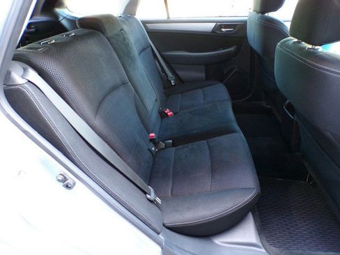 Used 2015 Subaru Outback 2.5i Premium AWD/4WD image 17