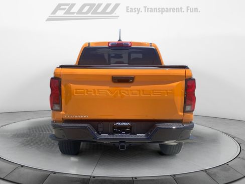 Used 2025 Chevrolet Colorado Z71 AWD/4WD image 8
