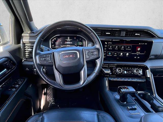Used 2024 GMC Sierra 1500 AT4 w/ Technology Package AWD/4WD image 7