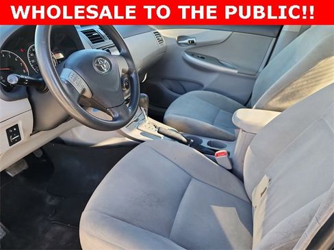 Used 2012 Toyota Corolla LE image 12