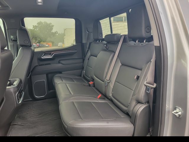 Used 2023 GMC Sierra 1500 SLT w/ SLT Premium Package AWD/4WD image 9
