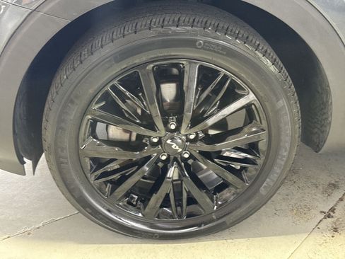 Used 2022 Kia Telluride SX w/ SX Prestige Package AWD/4WD image 13