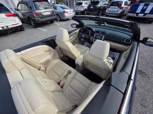 Used 2012 Volkswagen Eos Lux image 13