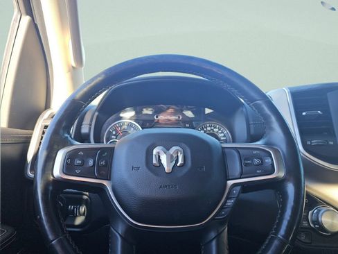 Used 2019 RAM 1500 Laramie image 25