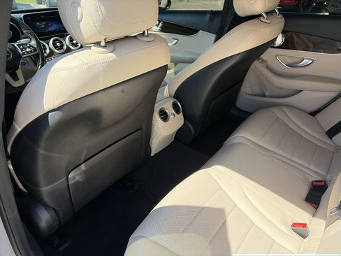 Used 2021 Mercedes-Benz C 300 Sedan image 29