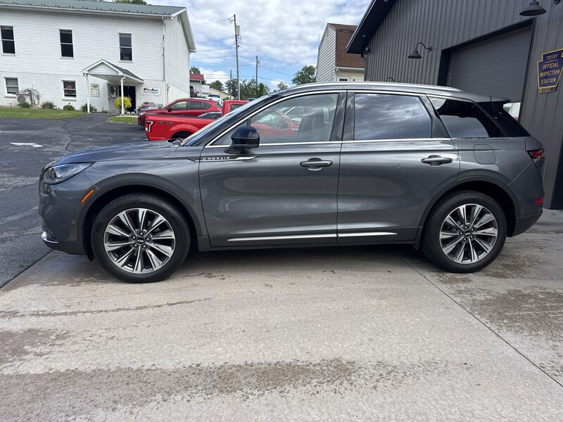 Used 2021 Lincoln Corsair Reserve w/ Equipment Group 201A AWD/4WD image 7