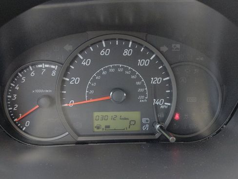 Used 2024 Mitsubishi Mirage ES FWD image 23