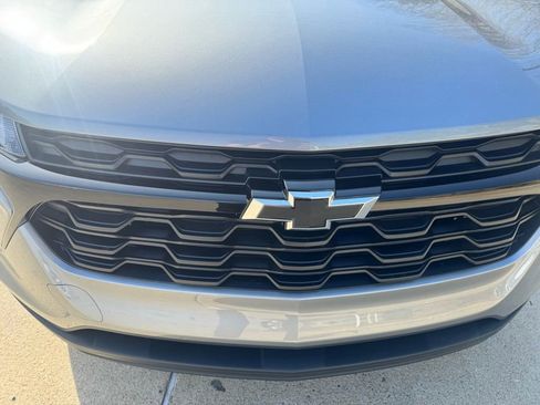 New 2026 Chevrolet Trax LT w/ Midnight Edition FWD image 14