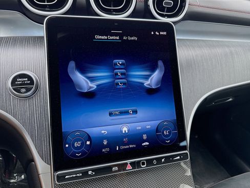 Used 2025 Mercedes-Benz GLC 43 AMG 4MATIC image 12