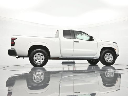Used 2024 Nissan Frontier S w/ Technology Package AWD/4WD image 39