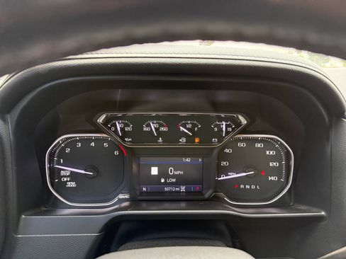 Used 2020 GMC Sierra 1500 SLT w/ SLT Premium Plus Package AWD/4WD image 19