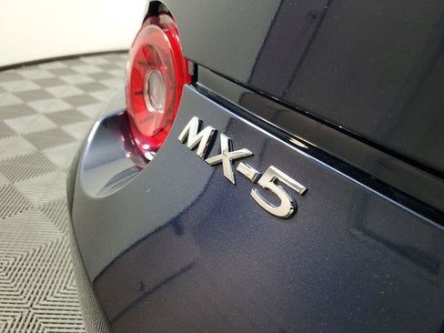 New 2026 MAZDA MX-5 Miata RF Grand Touring RWD image 8