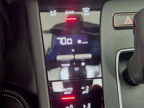 New 2026 Porsche Macan Turbo image 18