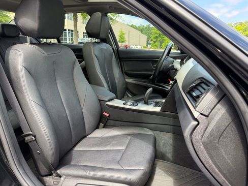 Used 2016 BMW 320i Sedan RWD image 35