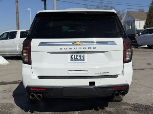 Used 2023 Chevrolet Suburban Premier image 11