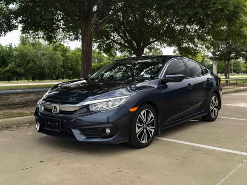 Used 2018 Honda Civic EX-T image 5