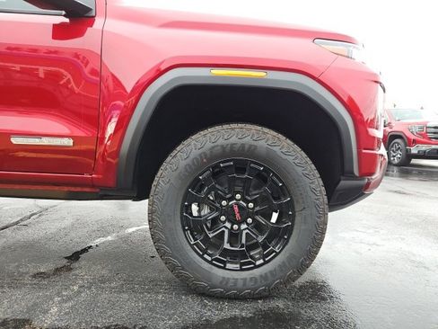 New 2026 GMC Canyon Elevation w/ Convenience Package image 11