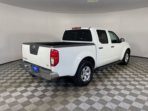 Used 2012 Nissan Frontier SV RWD image 22