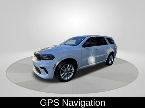 Certified 2023 Dodge Durango GT image 3