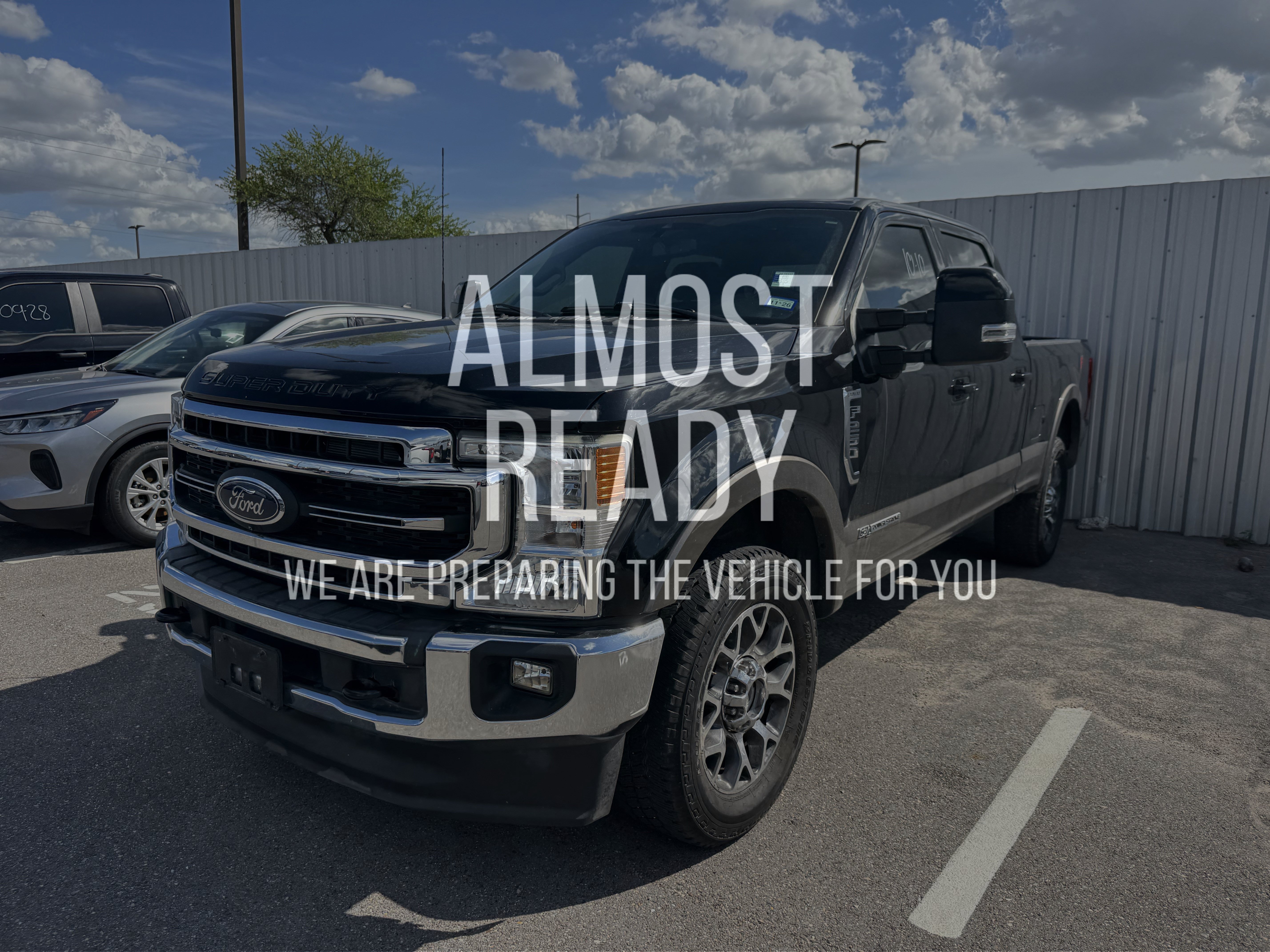 Certified 2021 Ford F250 Lariat w/ Lariat Ultimate Package AWD/4WD image 2