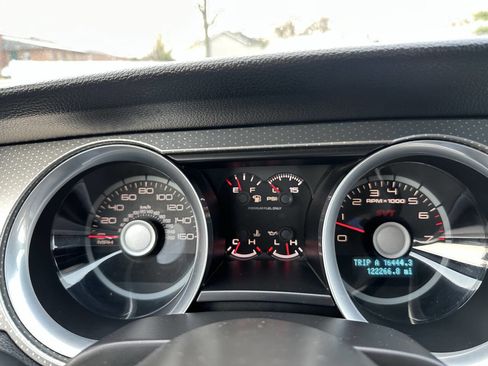 Used 2012 Ford Mustang Shelby GT500 w/ Electronics Pkg image 17