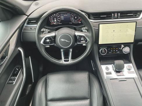 Used 2021 Jaguar F-PACE S image 11