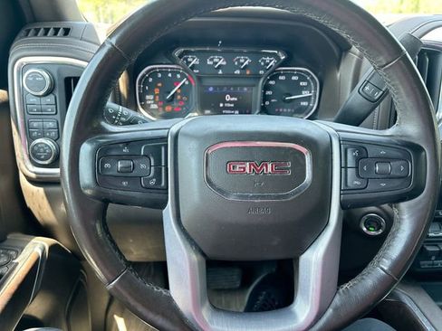 Used 2021 GMC Sierra 1500 SLT w/ SLT Premium Package AWD/4WD image 18
