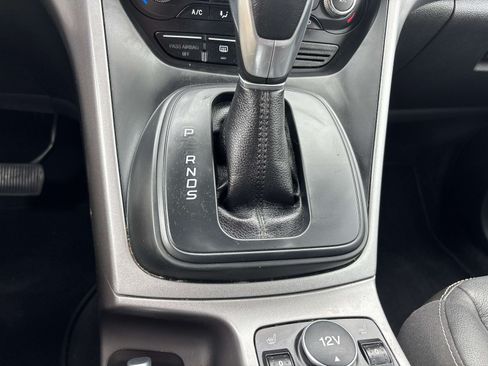 Used 2014 Ford Escape SE w/ Equipment Group 201A FWD image 23