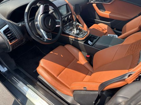 Used 2023 Jaguar F-TYPE R-Dynamic AWD/4WD image 8