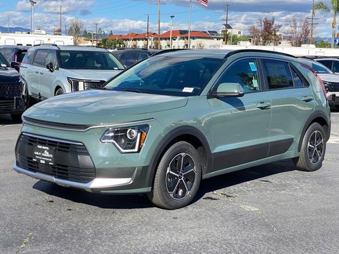 New 2026 Kia Niro EX image 6