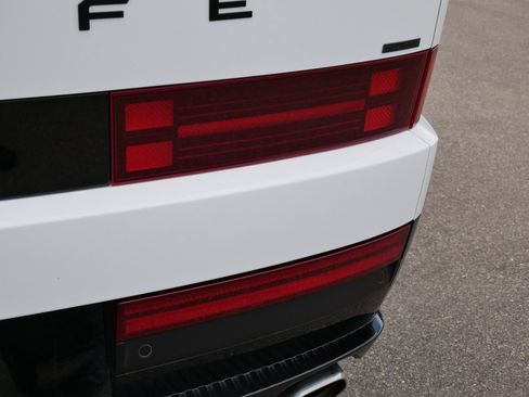 Certified 2025 Hyundai Santa Fe Calligraphy AWD/4WD image 17