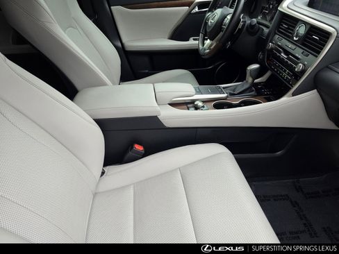 Certified 2022 Lexus RX 350L FWD w/ Premium Package image 33