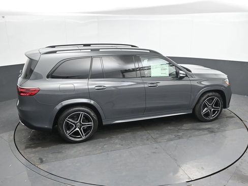 New 2026 Mercedes-Benz GLS 450 4MATIC image 29