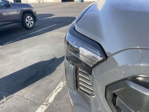 Used 2025 Toyota Tacoma TRD Sport w/ TRD Sport Premium Package image 3