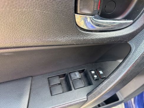 Used 2015 Toyota Corolla S FWD image 23