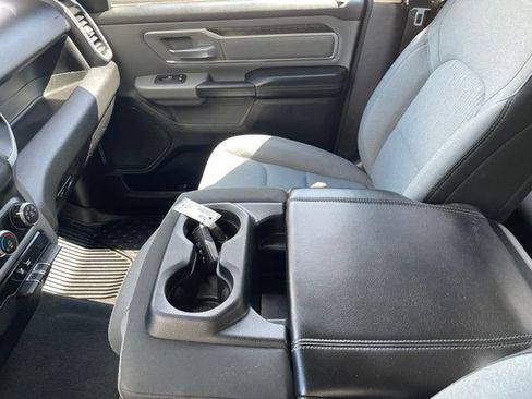 Used 2020 RAM 1500 Big Horn AWD/4WD image 19