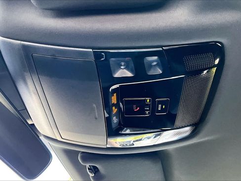 Used 2025 Lexus RX 350 FWD w/ Technology Package image 32