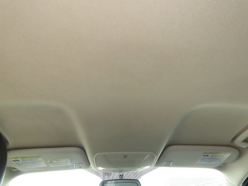 Used 2018 Ford Escape SEL FWD image 19